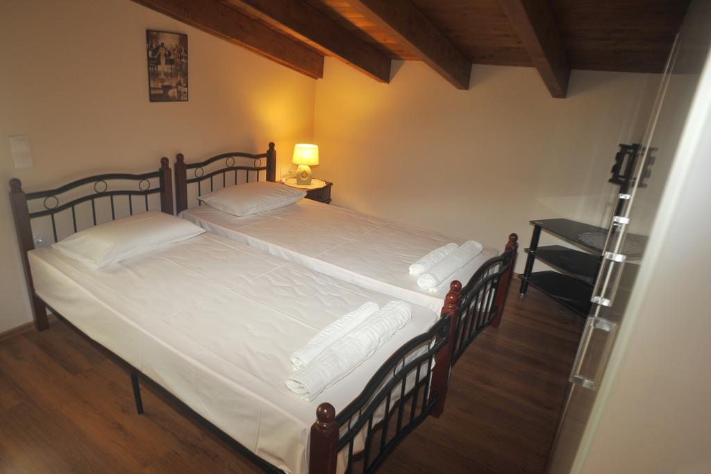 גאוביה Villa Poulades חדר תמונה