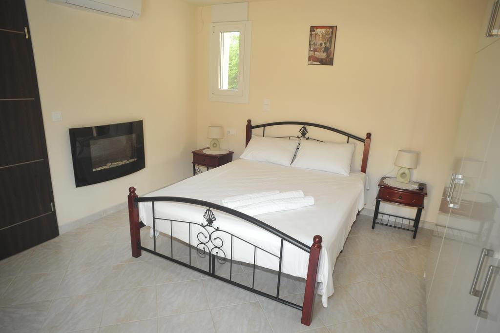 גאוביה Villa Poulades חדר תמונה