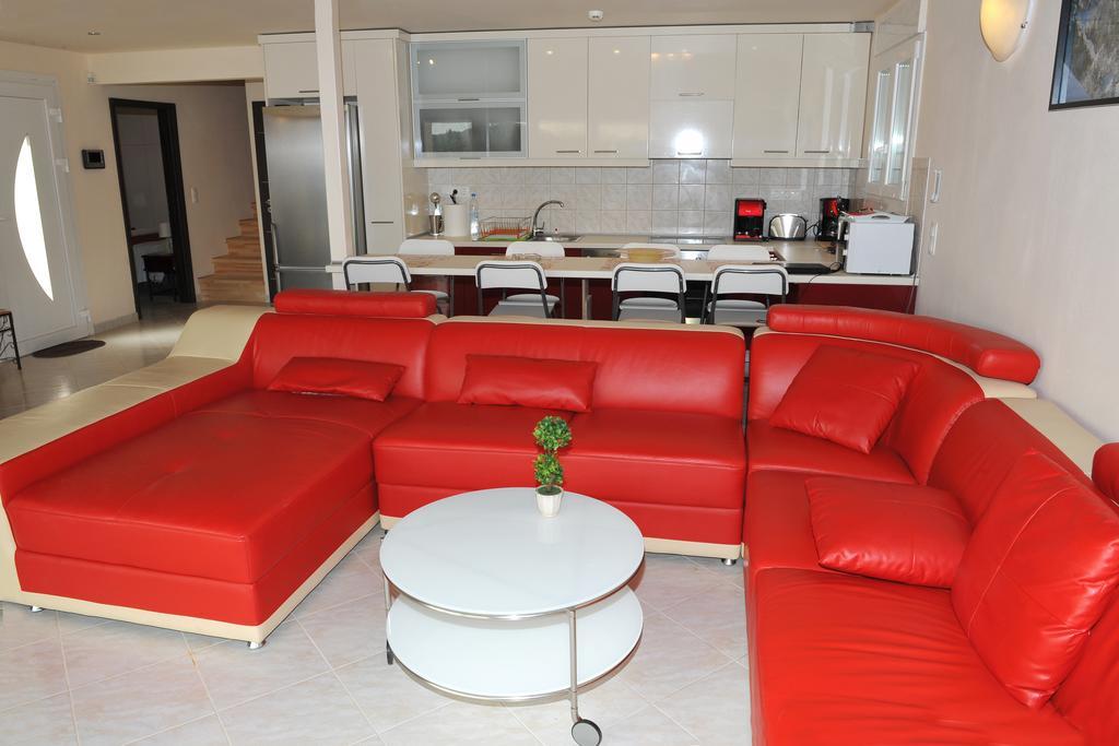 גאוביה Villa Poulades חדר תמונה