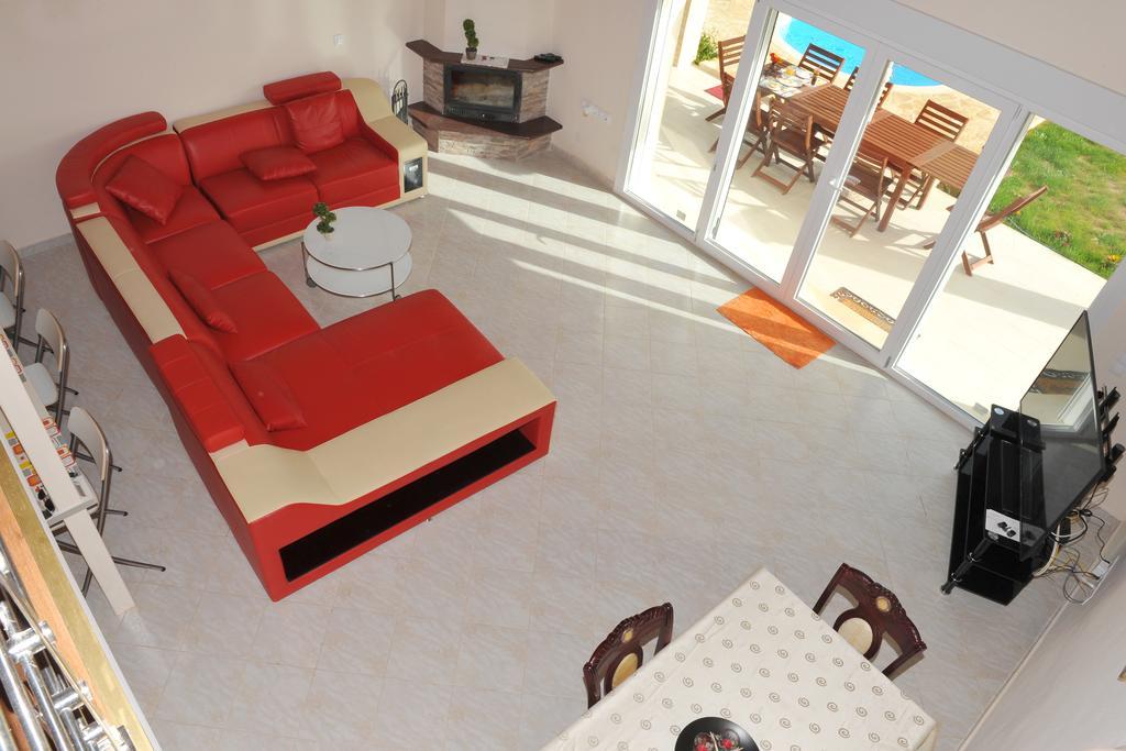 גאוביה Villa Poulades חדר תמונה